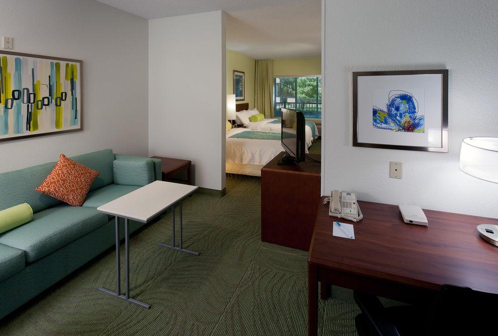 Springhill Suites Dallas Arlington North Экстерьер фото