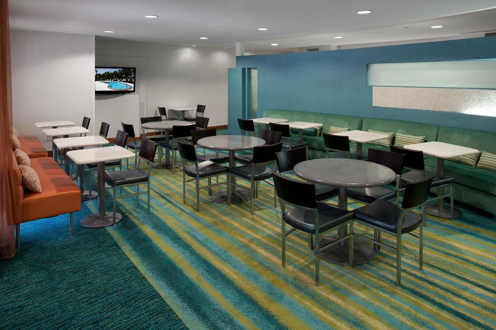Springhill Suites Dallas Arlington North Экстерьер фото