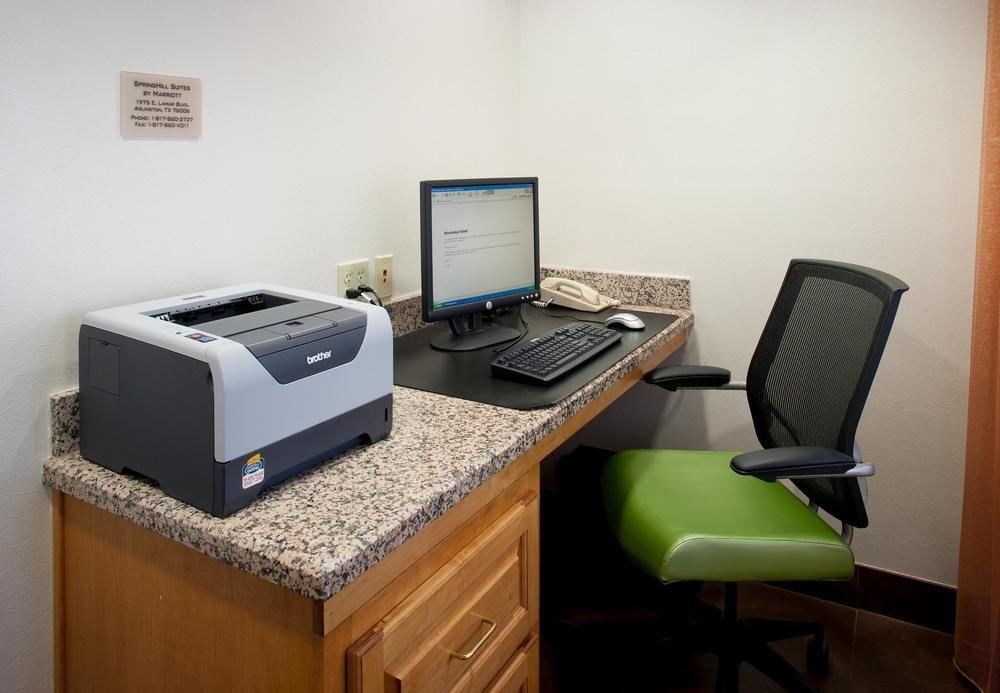 Springhill Suites Dallas Arlington North Экстерьер фото