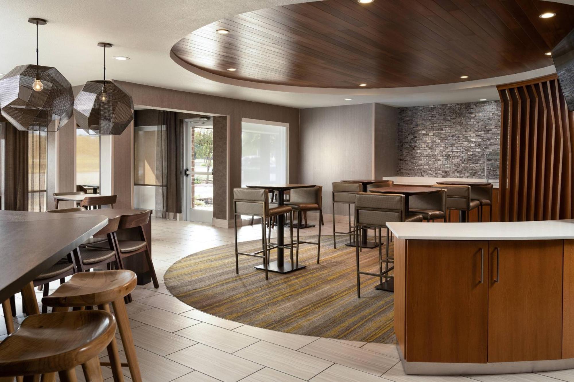 Springhill Suites Dallas Arlington North Экстерьер фото